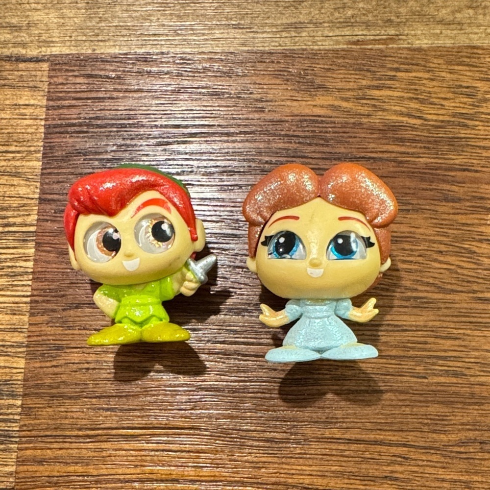 BUNDLE | Exclusive Target | Glittered Peter Pan & Wendy | Disney Doorables
